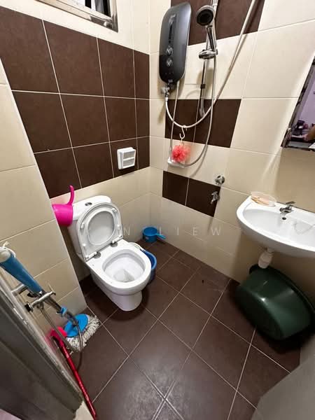 Rumah Teres 2-Tingkat untuk Dijual di Kampung Dato Onn (Johor Bahru) - Ken Liew - PropertyGuru.com.my