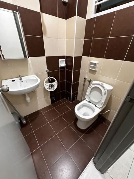 Rumah Teres 2-Tingkat untuk Dijual di Kampung Dato Onn (Johor Bahru) - Ken Liew - PropertyGuru.com.my