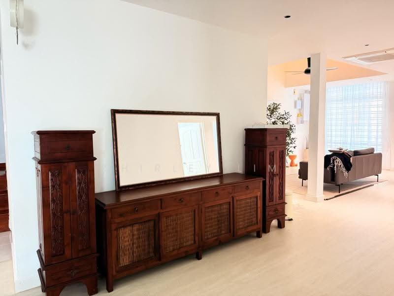 1-storey Terraced House for Sale in Taman Molek (Johor Bahru) - Shirley Lim - Living Room - PropertyGuru.com.my