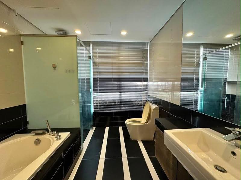 Kondominium untuk Dijual di Central Park condominium - Simon Ooi - Bathroom - PropertyGuru.com.my