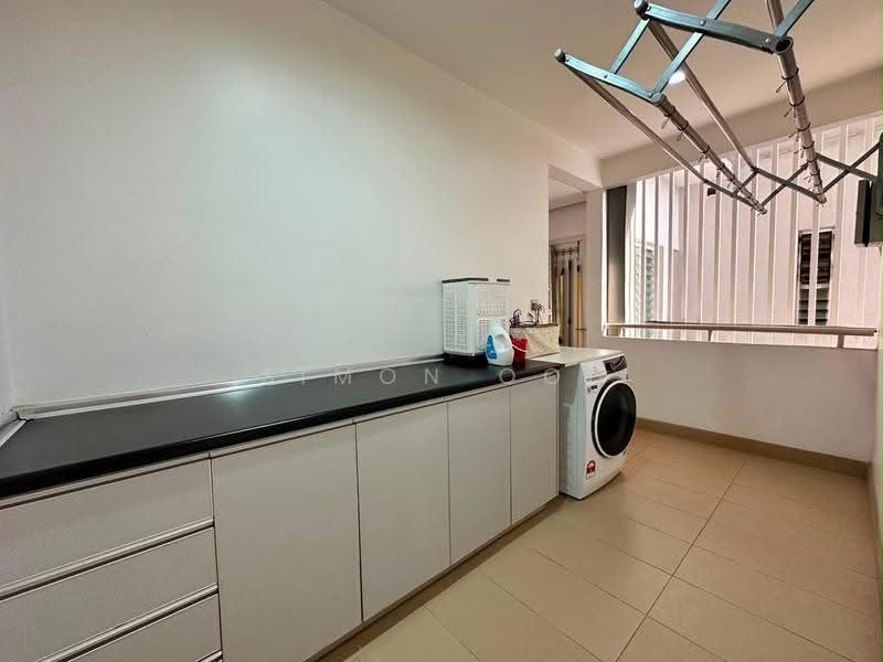 Kondominium untuk Dijual di Central Park condominium - Simon Ooi - Balcony - PropertyGuru.com.my