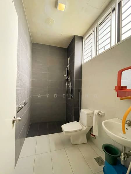 Apartment for Sale at Impian Senibong Residences - Jayden Ng - Bathroom - PropertyGuru.com.my