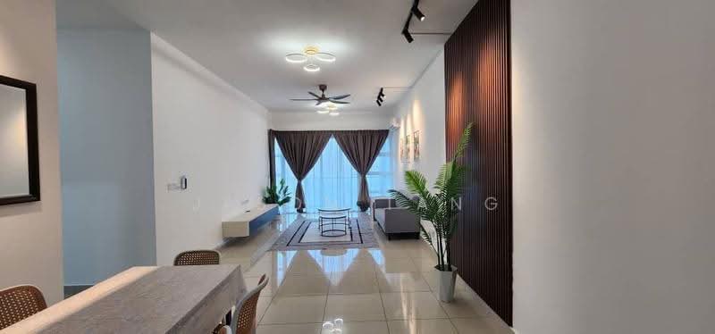 Kediaman Servis untuk Dijual di Pinnacle Tower - Jason Tang - Living Room - PropertyGuru.com.my