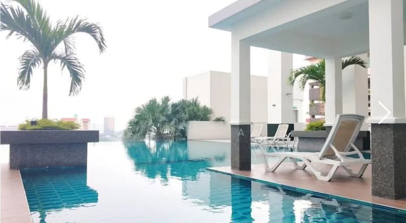 Kediaman Servis untuk Dijual di Pinnacle Tower - Jason Tang - Pool - PropertyGuru.com.my