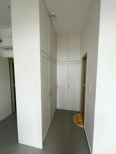 Kondominium untuk Dijual di The Sky @ Tripark - Michelle Chia - Corridor - PropertyGuru.com.my