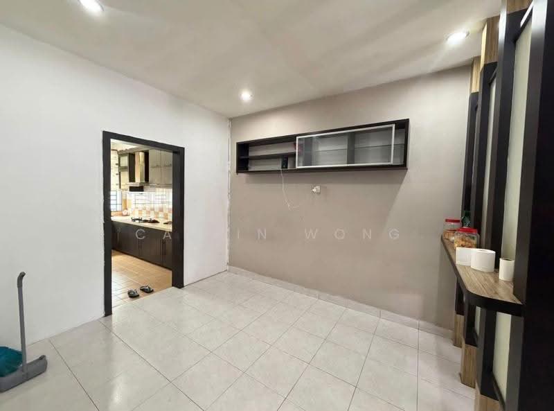 2-storey Terraced House for Sale in Taman Nusa Bestari (Iskandar Puteri (Nusajaya)) - Calvin Wong - Kitchen - PropertyGuru.com.my