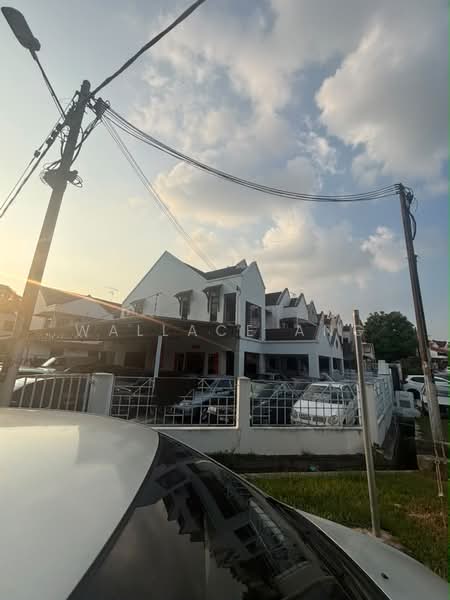 Rumah Teres 2-Tingkat untuk Dijual di Permas Jaya (Johor Bahru) - Wallace Ang - Exterior - PropertyGuru.com.my