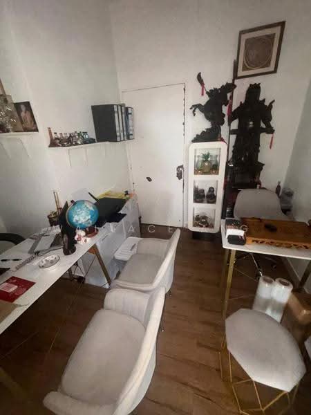 Rumah Teres 2-Tingkat untuk Dijual di Permas Jaya (Johor Bahru) - Wallace Ang - Study - PropertyGuru.com.my