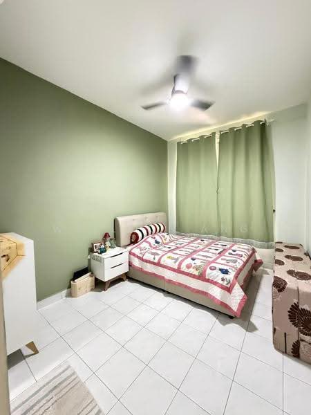 Rumah Teres 2-Tingkat untuk Dijual di Taman Molek (Johor Bahru) - Wallace Ang - Bedroom - PropertyGuru.com.my