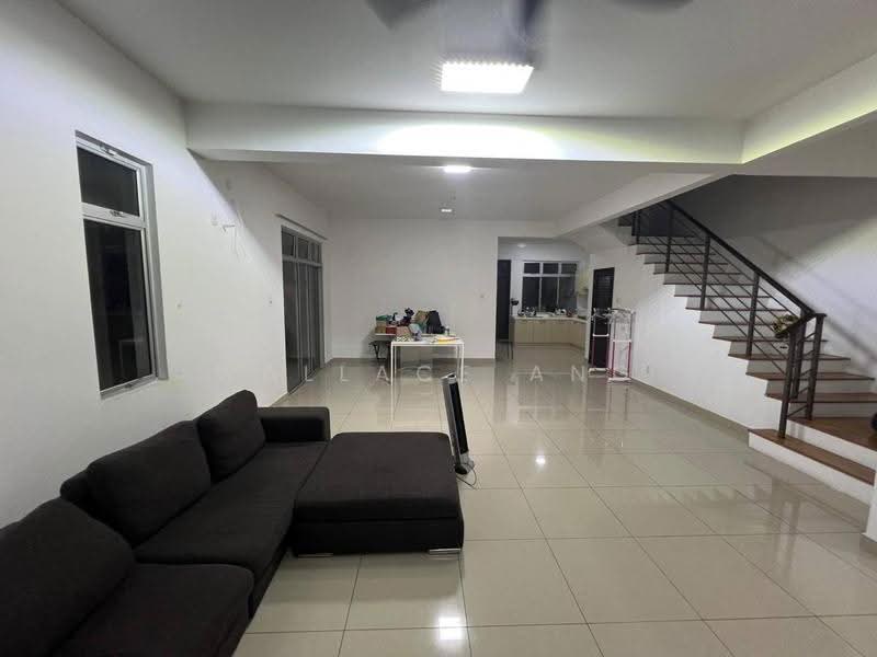 Rumah Teres 2-Tingkat untuk Dijual di Taman Molek (Johor Bahru) - Wallace Ang - Living Room - PropertyGuru.com.my
