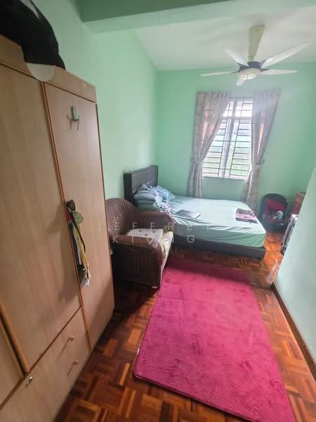 Pangsapuri untuk Dijual di Mon Bisca - Jeffrey Kiong - Bedroom - PropertyGuru.com.my