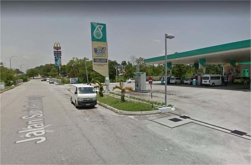 Shop / Office for Rent in D'alpinia (Puchong) - Darren Toh - Exterior - PropertyGuru.com.my