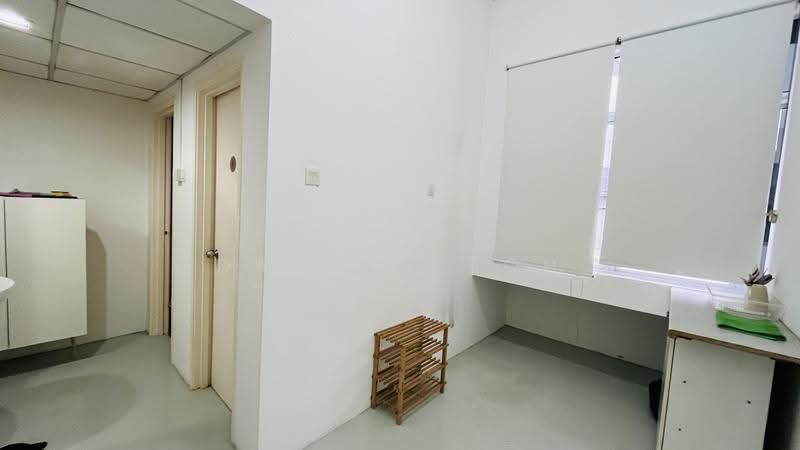 Shop / Office for Rent in D'alpinia (Puchong) - Darren Toh - Interior - PropertyGuru.com.my