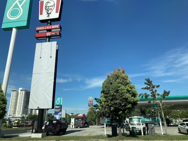 Shop / Office for Rent in D'alpinia (Puchong) - Darren Toh - Exterior - PropertyGuru.com.my
