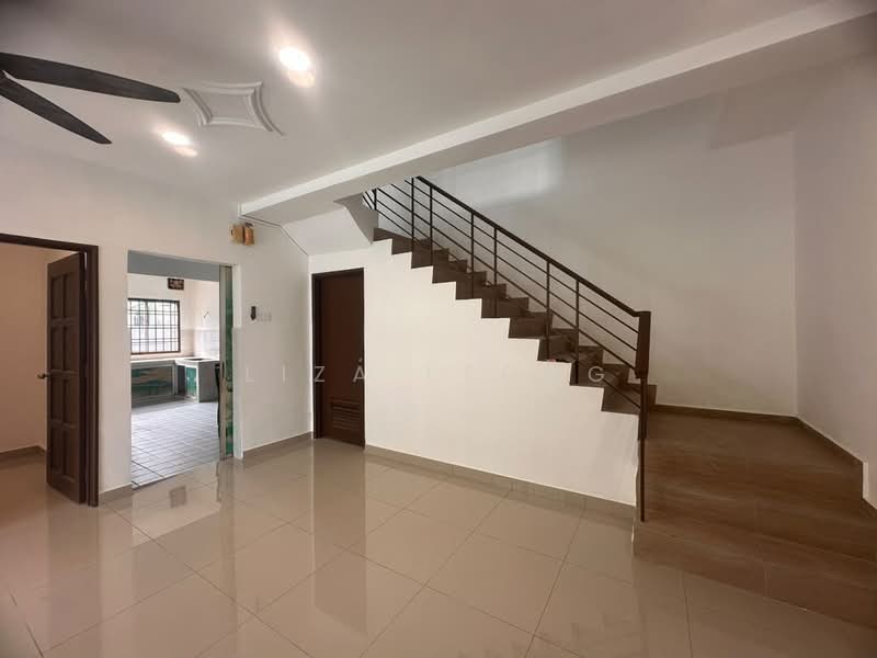 2-storey Terraced House for Sale in Taman Nusa Bestari (Iskandar Puteri (Nusajaya)) - Liza Leong - Living Room - PropertyGuru.com.my