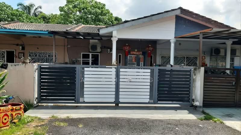 Rumah Teres 1-Tingkat untuk Dijual di Taman Sri Sentosa (Klang) - A Chong - Exterior - PropertyGuru.com.my