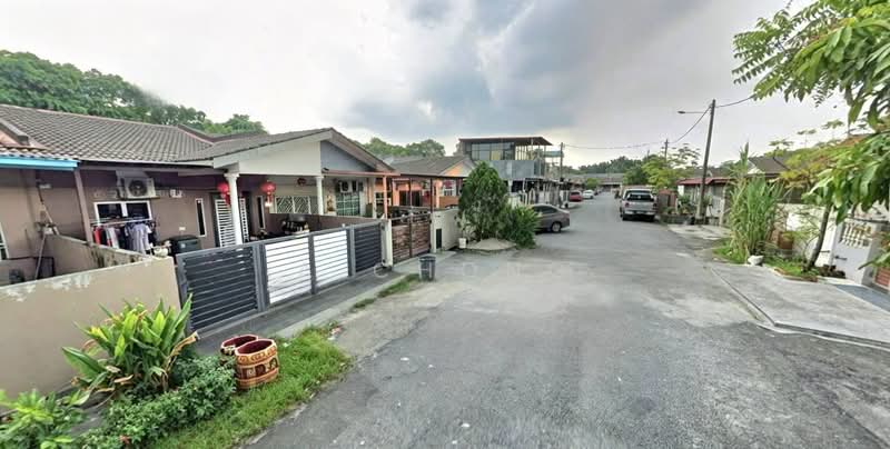 Rumah Teres 1-Tingkat untuk Dijual di Taman Sri Sentosa (Klang) - A Chong - Exterior - PropertyGuru.com.my