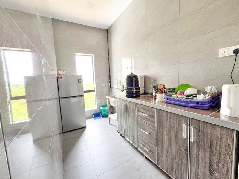 Kilang untuk Dijual di U16, Elmina Gardens (Shah Alam) - Peggy Lim - Kitchen - PropertyGuru.com.my