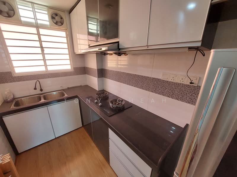 Pangsapuri untuk Dijual di Irama Villa - Tony Cheah - Kitchen - PropertyGuru.com.my