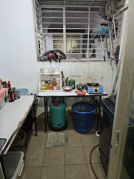 Pangsapuri untuk Dijual di Azaria - Hairi Halim - PropertyGuru.com.my