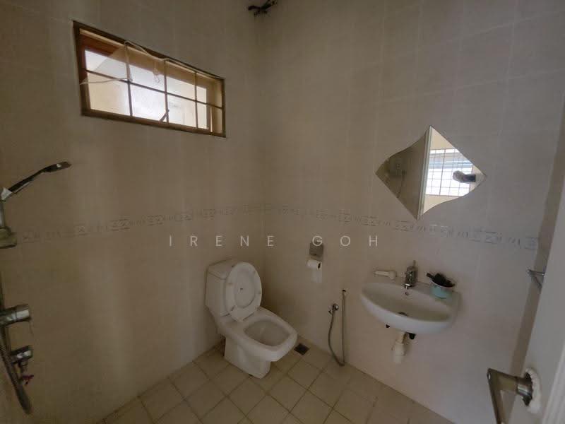 Semi-Detached House for Rent in Tanjung Bungah (Penang) - Irene Goh - Bathroom - PropertyGuru.com.my