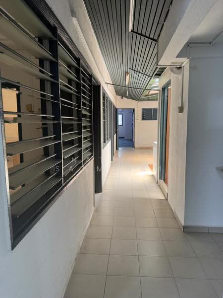 Kedai untuk Disewa di Taman Tun Dr Ismail (Kuala Lumpur) - Nathan Sanmugam - Corridor - PropertyGuru.com.my