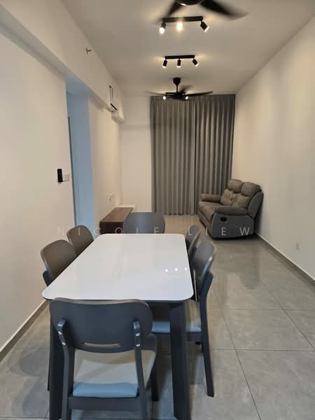 Kediaman Servis untuk Disewa di Savana @ Utropolis - Nicole Liew - Living Room - PropertyGuru.com.my