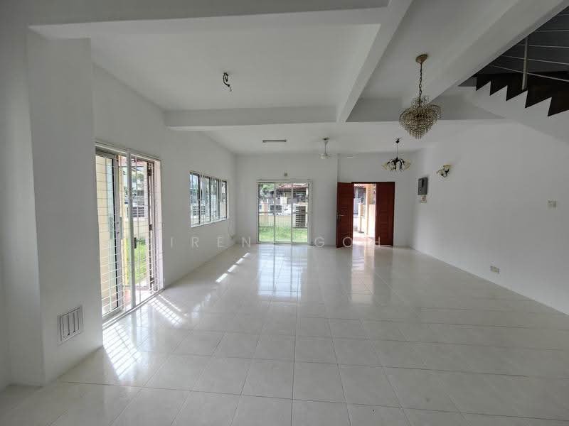 2-storey Terraced House for Rent in Tanjung Bungah (Penang) - Irene Goh - Living Room - PropertyGuru.com.my