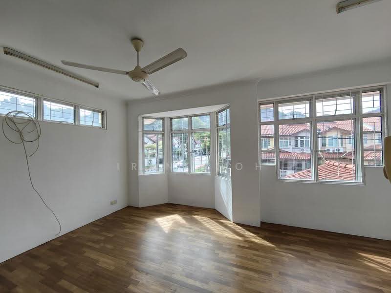 2-storey Terraced House for Rent in Tanjung Bungah (Penang) - Irene Goh - Living Room - PropertyGuru.com.my