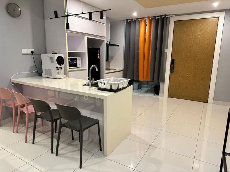 Kediaman Servis untuk Disewa di Southkey Mosaic - John Sia - Kitchen - PropertyGuru.com.my