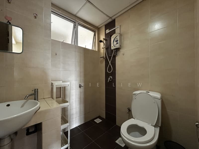 Condominium for Rent at Cova Suites - Wennie Liew - Bathroom - PropertyGuru.com.my