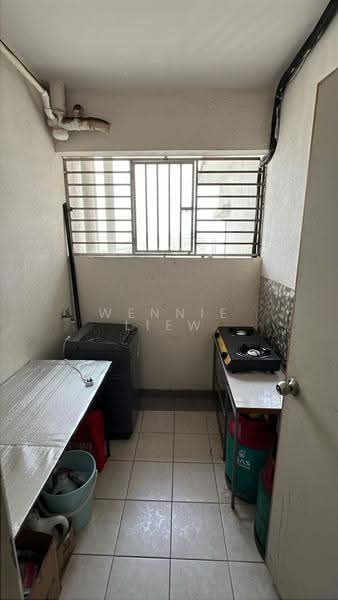 Condominium for Rent at Cova Suites - Wennie Liew - Kitchen - PropertyGuru.com.my