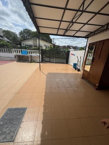 Rumah Berkembar untuk Dijual di Taman Nong Chik (Johor Bahru) - Lily Mohd - PropertyGuru.com.my