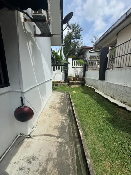 Rumah Berkembar untuk Dijual di Taman Nong Chik (Johor Bahru) - Lily Mohd - PropertyGuru.com.my