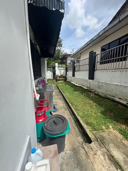 Rumah Berkembar untuk Dijual di Taman Nong Chik (Johor Bahru) - Lily Mohd - PropertyGuru.com.my