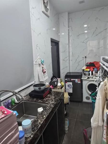 Rumah Teres 2-Tingkat untuk Dijual di Bukit Indah (Iskandar Puteri (Nusajaya)) - KK Low - Kitchen - PropertyGuru.com.my