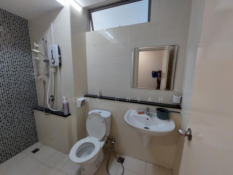 Kondominium untuk Dijual di All Seasons Park - Tony Cheah - Bathroom - PropertyGuru.com.my