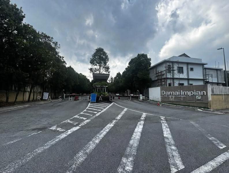 3-storey Terraced House for Sale in Alam Damai (Cheras) - Rashidah Juremi - Exterior - PropertyGuru.com.my