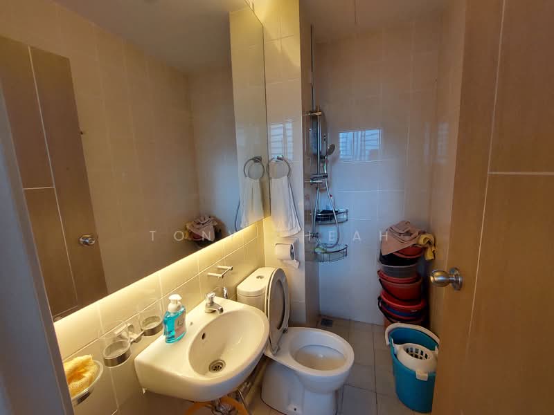 Kondominium untuk Dijual di All Seasons Park - Tony Cheah - Bathroom - PropertyGuru.com.my