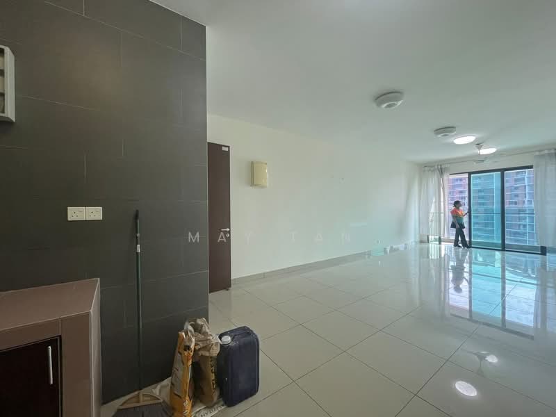 Kondominium untuk Disewa di Ascenda Residence @ Skyarena - May Tan - Living Room - PropertyGuru.com.my