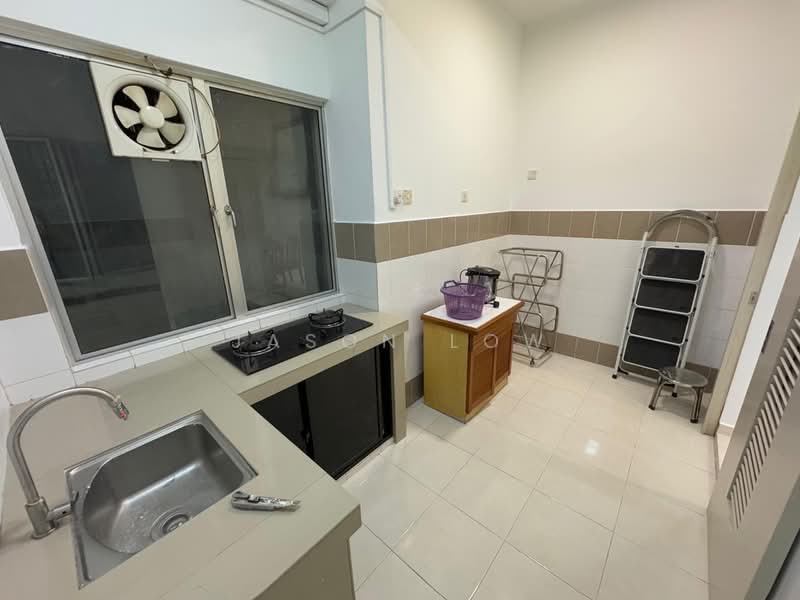 Kediaman Servis untuk Disewa di I Residence - Jason Low - Kitchen - PropertyGuru.com.my