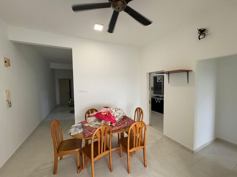 Kediaman Servis untuk Disewa di I Residence - Jason Low - Dining Room - PropertyGuru.com.my