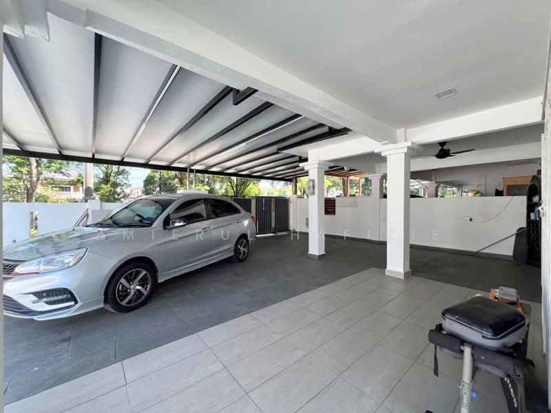 Terraced House for Sale in Bandar Bukit Puchong (Puchong) - Amierul Hafizie - Car Park - PropertyGuru.com.my