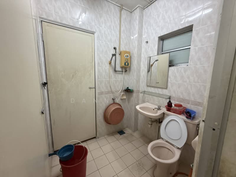 2-storey Terraced House for Sale in Bukit Jelutong (Shah Alam) - Danny Lee - PropertyGuru.com.my