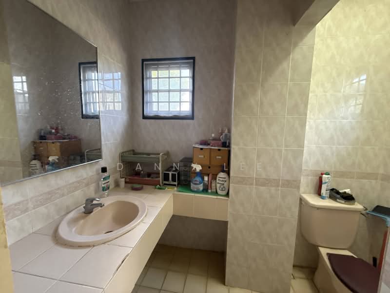 2-storey Terraced House for Sale in Bukit Jelutong (Shah Alam) - Danny Lee - PropertyGuru.com.my
