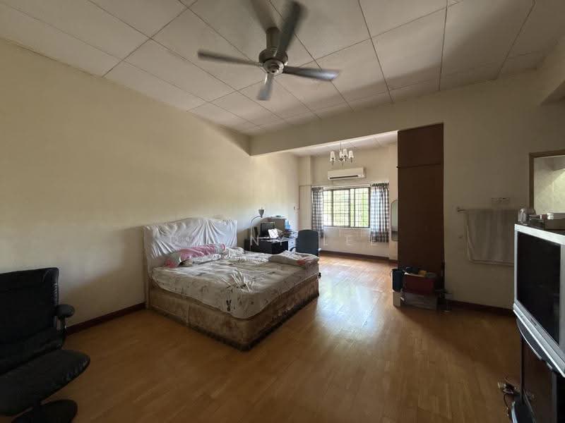 2-storey Terraced House for Sale in Bukit Jelutong (Shah Alam) - Danny Lee - PropertyGuru.com.my