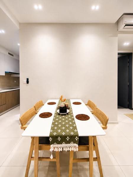 Kediaman Servis untuk Disewa di Sunway Velocity TWO - Ai Yee Sark - Dining Room - PropertyGuru.com.my