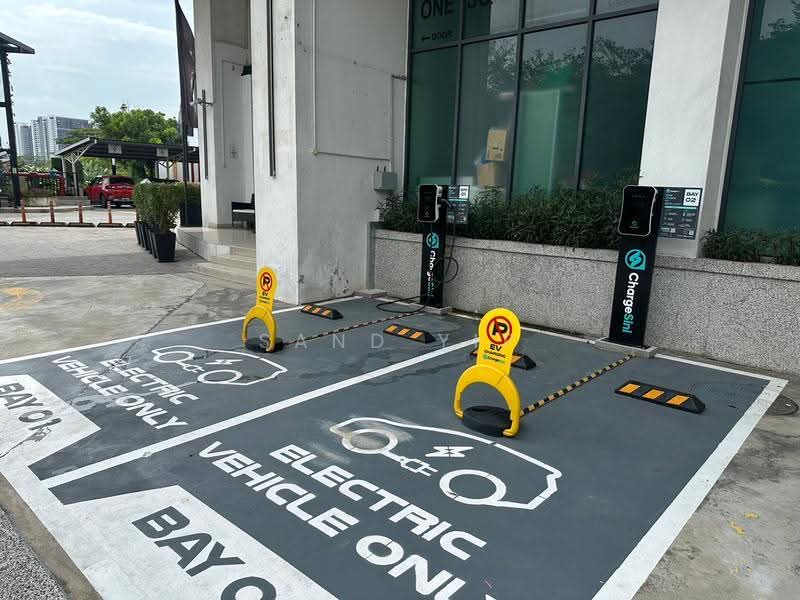 Service Residence for Sale at Subang Soho (One Soho) - Sand Yip - PropertyGuru.com.my
