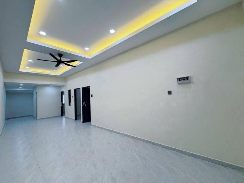 1-storey Terraced House for Sale in Ulu Tiram (Johor) - Joanne Yong - Living Room - PropertyGuru.com.my