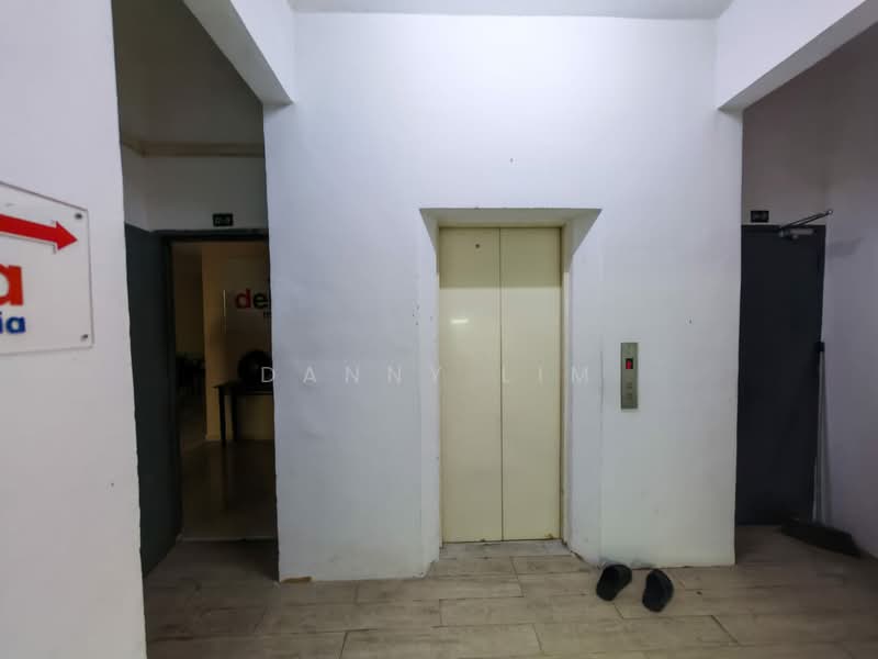 Shop / Office untuk Dijual di Setia Alam (Selangor) - Danny Lim - Corridor - PropertyGuru.com.my